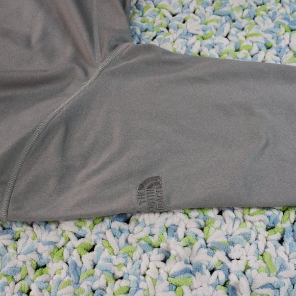 The North Face Sweater Mens Gray Large Quarter Zip Fleece Jacket Pullover - Picture 7 of 12